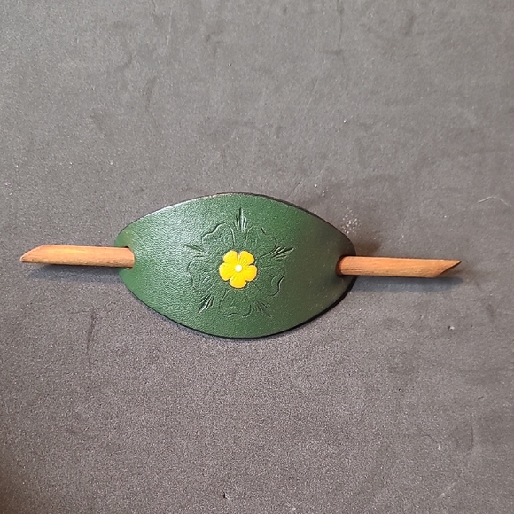 Accessories - Green, Brown, And Orange Floral Leather Stick Barrette Pin